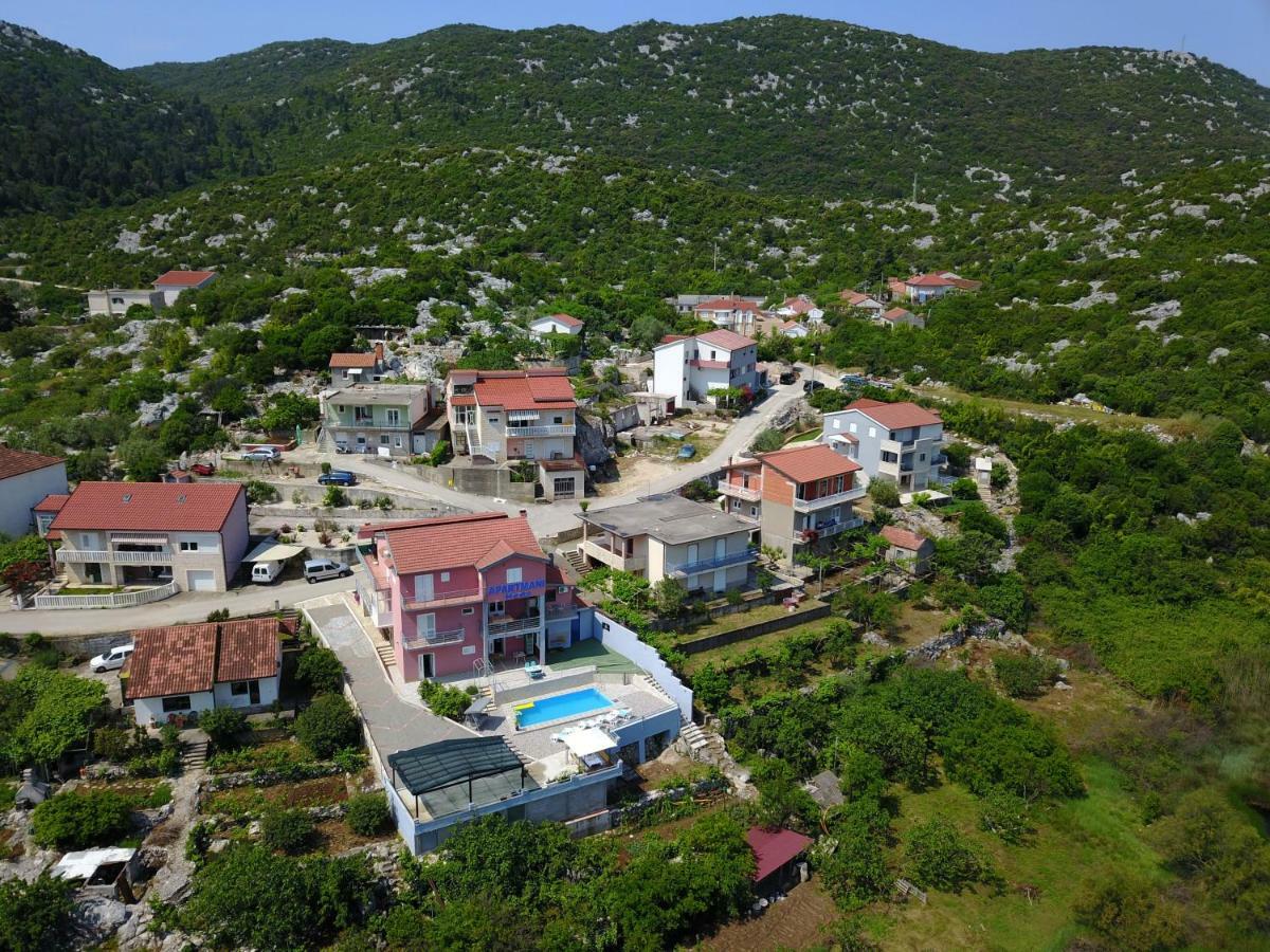 Apartments Neda Ploce  Bagian luar foto